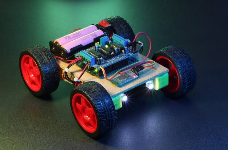 Arduino Bluetooth car with lights